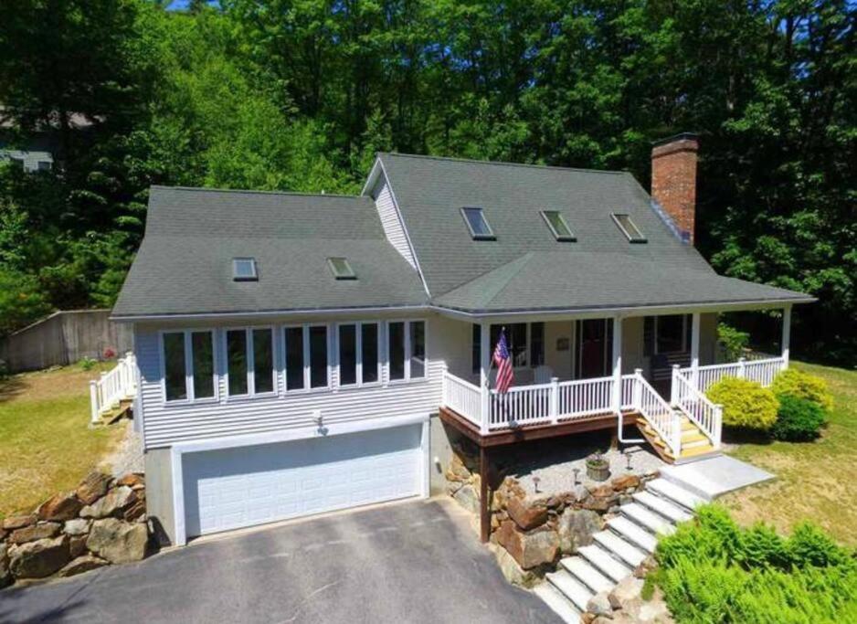 Beautiful Spacious Home W/ Game Room. Gilford Exterior photo