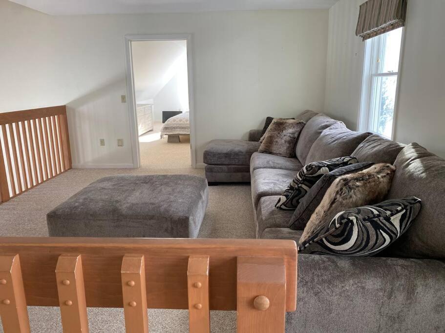 Beautiful Spacious Home W/ Game Room. Gilford Exterior photo