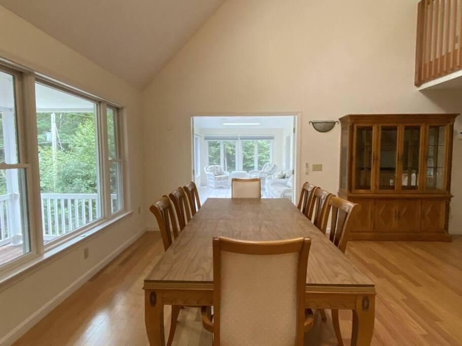 Beautiful Spacious Home W/ Game Room. Gilford Exterior photo